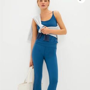 TUCKERNUCK BLUE YOGA PANTS